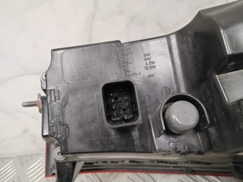 Mercedes Benz EQE X294 Bal hátsó lámpa A2949066500