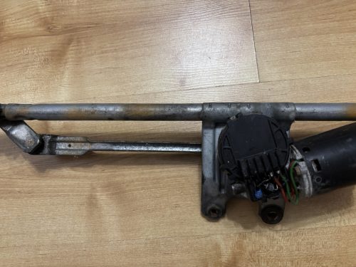 Mercedes-Benz ML W163 első ablaktörlő motor A1638204442