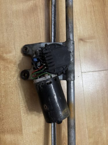 Mercedes-Benz ML W163 első ablaktörlő motor A1638204442
