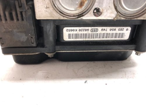 Toyota Avensis T27 ABS kocka 0265950749