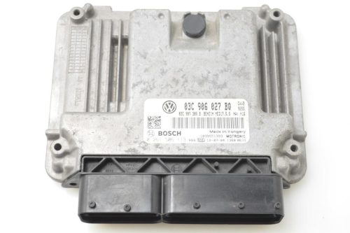 Volkswagen Touran II Motorvezérlő 03C906027BQ