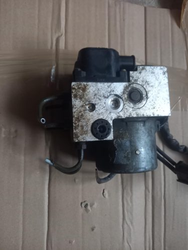 Mitsubishi Colt ABS kocka MR129948