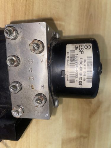 Mercedes-Benz C-osztály W203 W209 ABS kocka A2095452532 A2034310812