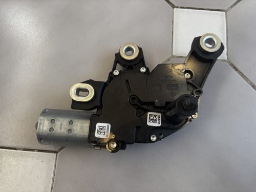 Porsche Macan hátsó ablaktörlő motor 95B955711