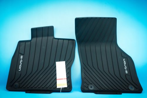 Audi A3 S3 8V új, gyári autószőnyegek 34534677654336