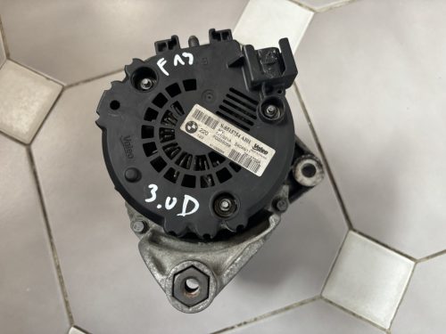BMW 5 F10 F11 N57B30B generátor 8515754