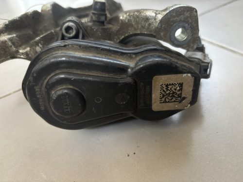 Toyota Corolla E210, C-HR bal hátsó féknyereg 46310-F4011