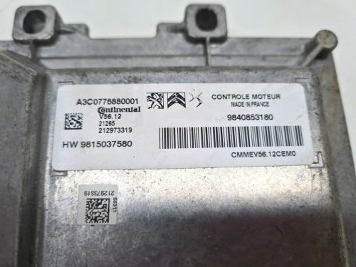 Opel Corsa F Motorvezérlő 9840853180