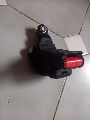 Toyota Corolla E210 hátsó biztonsági öv csat 309104610AA