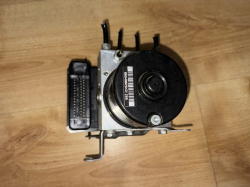BMW 1 ABS kocka 6778164-01