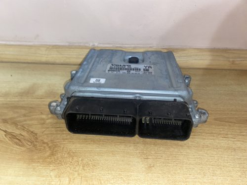 Volvo V70 III XC70 III 2.4 D5 motorvezérlő elektronika 31272462AA