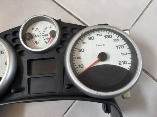 Peugeot 207 km óracsoport, benzines, A2C53065547
