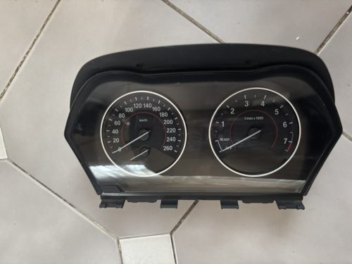 BMW 2 F22 F23 km óracsoport 9232892
