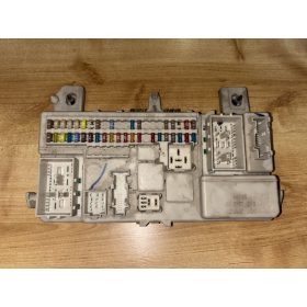Volvo S40, V50 CEM modul, biztosítéktábla 8690722
