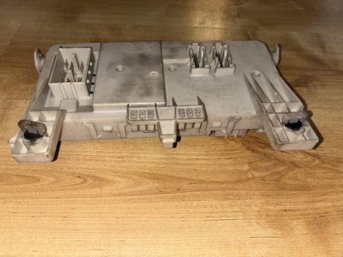 Volvo S40, V50 CEM modul, biztosítéktábla 8690722