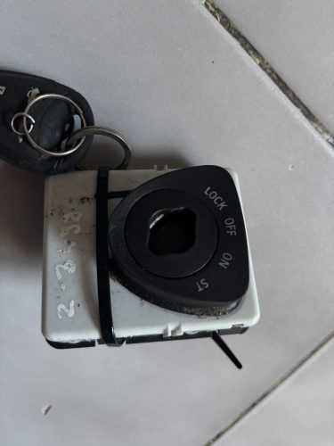 Saab 9-3 II gyújtáskapcsoló 12801010