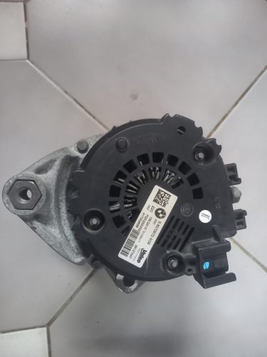 BMW 5 F10 F11, 6 F12 F13 generátor 8570672