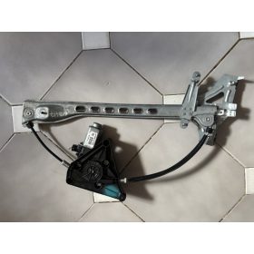 Toyota Aygo AB40 bal első elektromos ablekemelő 698200H031