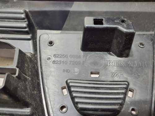 Dacia Sandero III Hűtőrács 622560884R