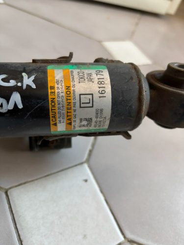 Lexus RX bal hátsó elektromos lengéscsillapító 48540-48400