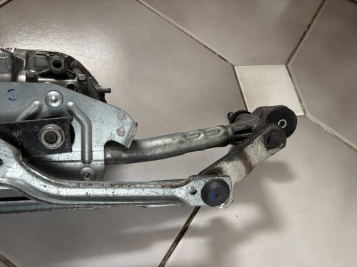 Audi A6 C7, A7 első ablaktörlő motor, szerkezet 4G1955023C
