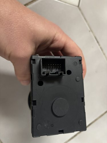 Porsche Macan, Cayenne, Panamera gyújtáskapcsoló 7PP905865G