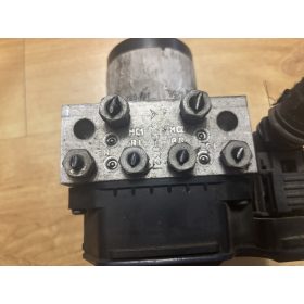 Opel Insignia ABS kocka 13328651
