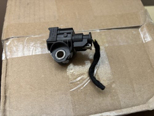 Peugeot Citroen Opel ütközés érzékelő 9810452480