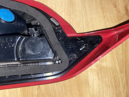 Ford Fiesta MK7 MK8 jobb hátsó belső lámpa H1BB13A602AH
