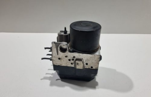 Lexus IS ABS kocka 4454053100