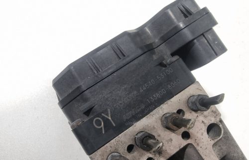 Lexus IS ABS kocka 4454053100
