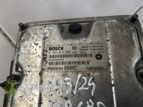 Chrysler Voyager 2.8 CRD motorvezérlő P05094800AC 0281012999