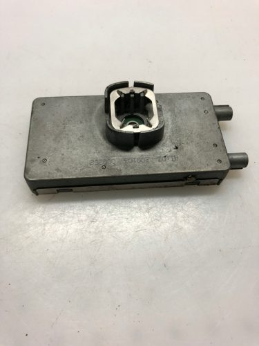 BMW Z4 E85 E86 Antenna erősítő 6913896
