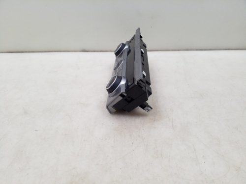 Subaru Legacy Klímapanel, fűtéskapcsoló 72311AL11B