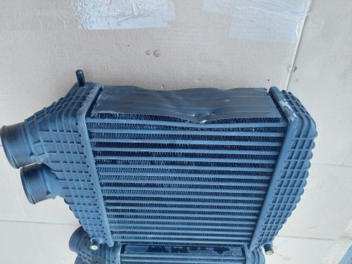 Maserati Ghibli 3.0 SQ4 intercooler 16484792