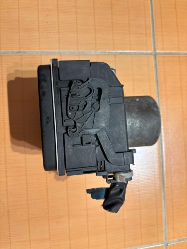 Subaru Impreza III ABS kocka 0265951130