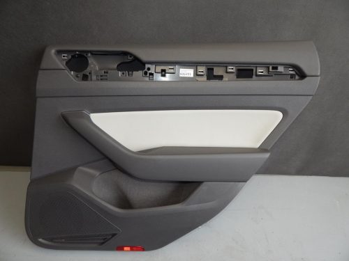 Volkswagen Arteon jobb hátsó ajtókárpit 3G8867212