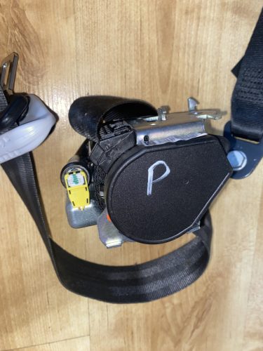 Peugeot 208 Jobb első biztonsági öv 98063151XX