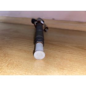 Volvo S60 V60 XC60 V70 XC70 porlasztó 31303238