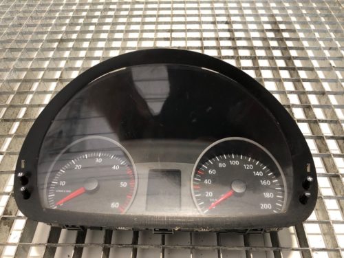Volkswagen Crafter km óracsoport 9064467921 2E0920841S