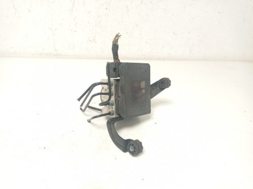 BMW 3 F30 ABS kocka 6875813