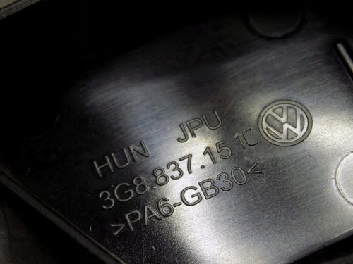 Volkswagen Arteon bal első kédergumi tartó 3G8837151C