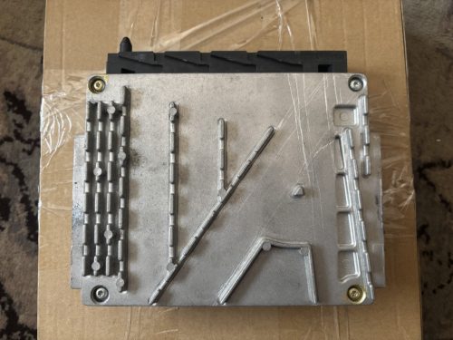 Volvo S60 V70 XC90 I 2.4 D5 motorvezérlő ECU 30646978A