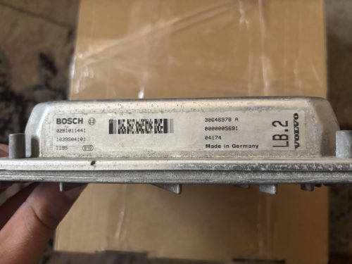 Volvo S60 V70 XC90 I 2.4 D5 motorvezérlő ECU 30646978A