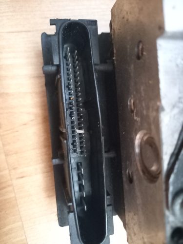 Alfa Romeo 147 GT ABS kocka 51792630 0265950711