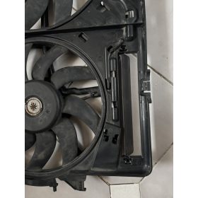 Audi A6 C7, Q3 8U, A7 4G hűtőventilátor 8K0121003AD