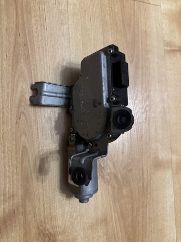 Chevrolet Captiva hátsó ablaktörlő motor 96627058