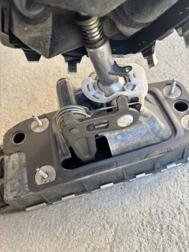 Volkswagen Tiguan váltókulissza 5N0711049F