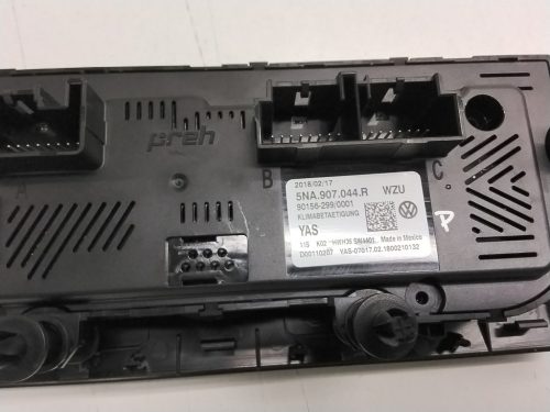 Volkswagen Tiguan Fűtéskapcsoló, klímapanel 5NA907044R