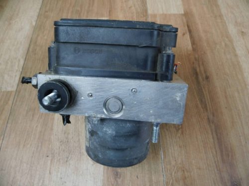 Renault Master ABS kocka 476607708R